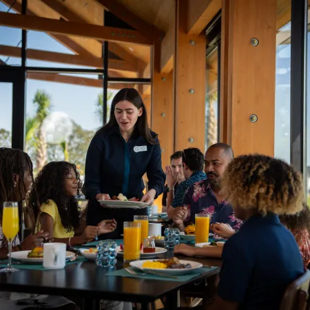 Twin View Dinning 
