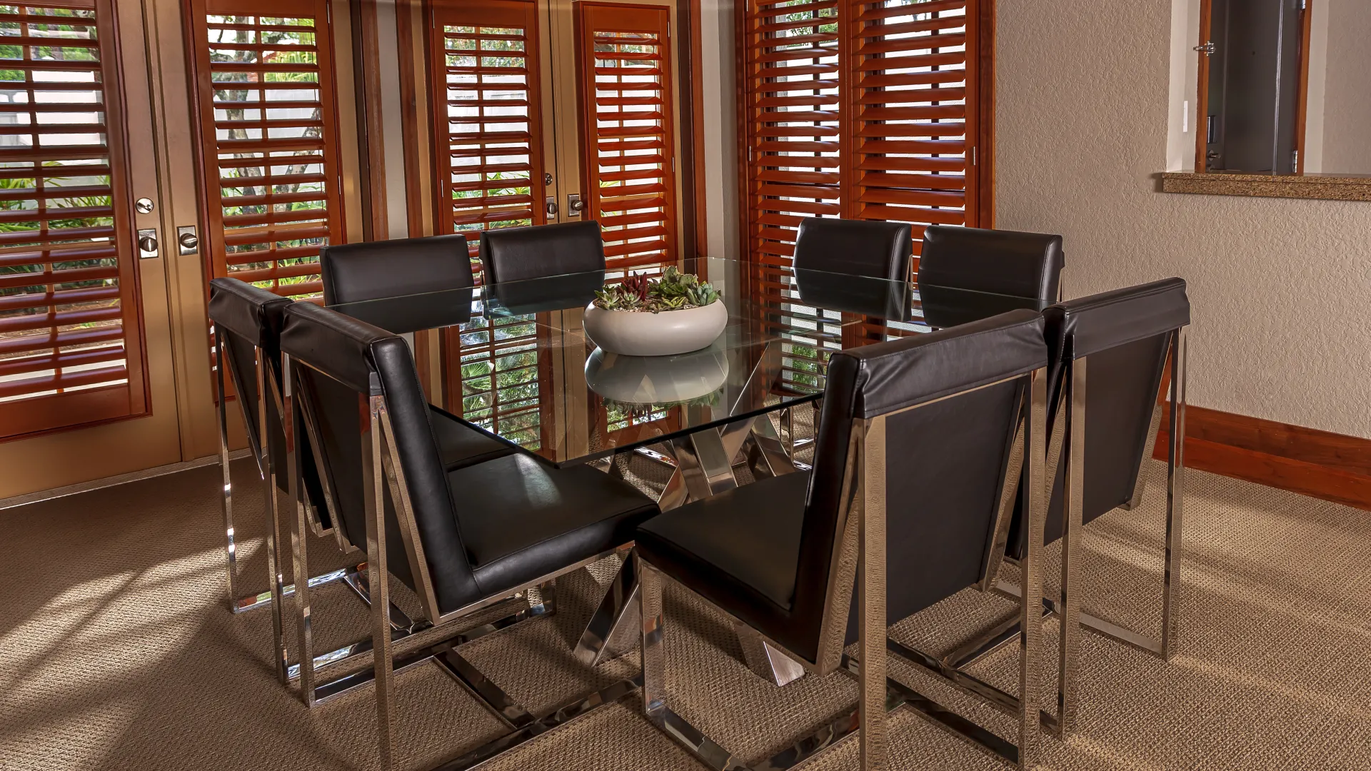 Evermore Villas Dining Room